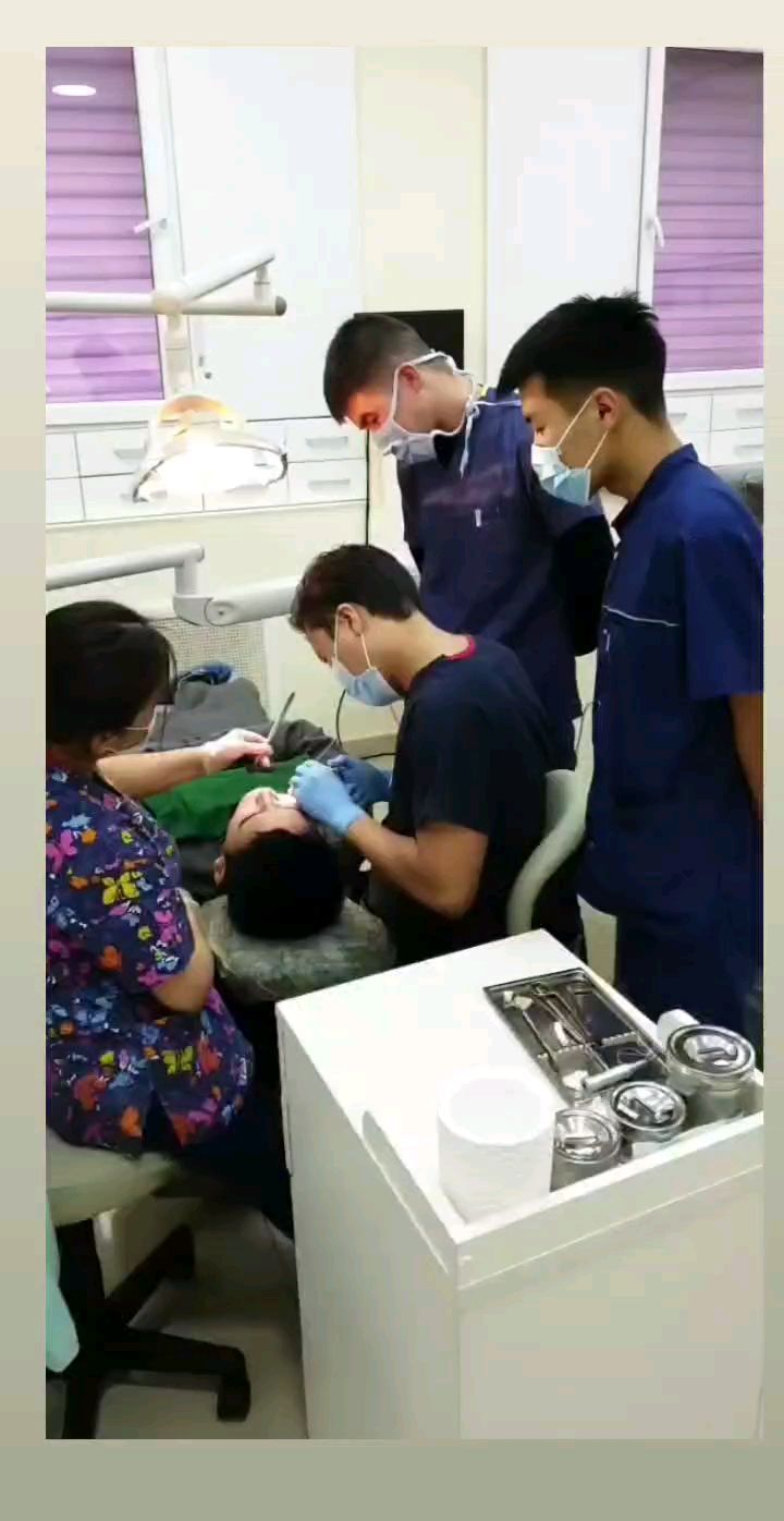 Работа в клинике